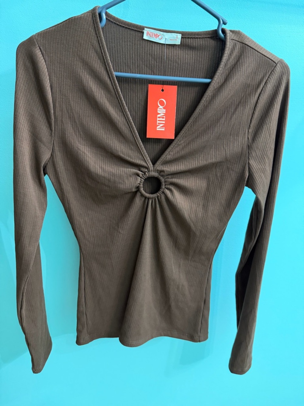 Intempo Brown Long Sleeve Ring Front Top